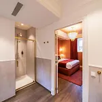 Kasteel Oost 法尔肯堡