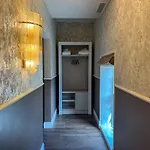 Kasteel Oost 法尔肯堡