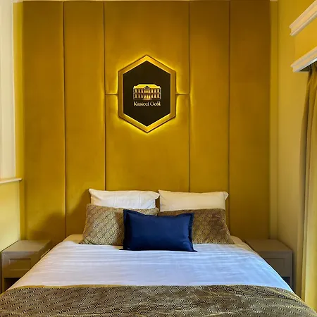 Kasteel Oost 法尔肯堡
