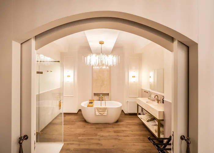 Kasteel Oost Hotel 4*