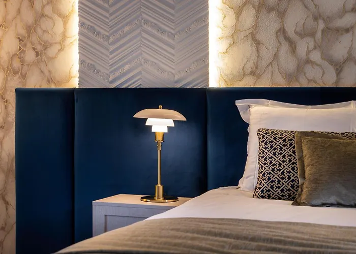 Kasteel Oost 法尔肯堡