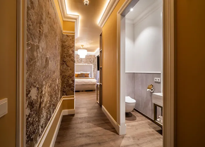 Готель Kasteel Oost Valkenburg aan de Geul